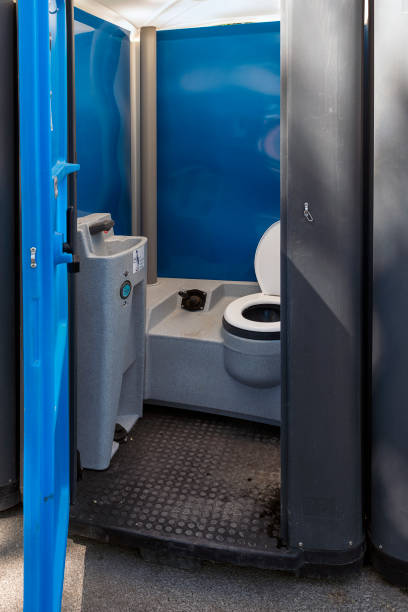Best Porta potty rental near me  in Palestine, IL