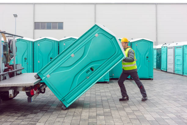 Best Porta potty delivery and setup  in Palestine, IL